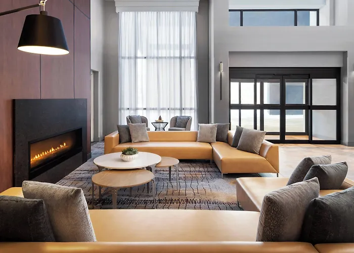 Delta Hotels By Marriott Green Bay